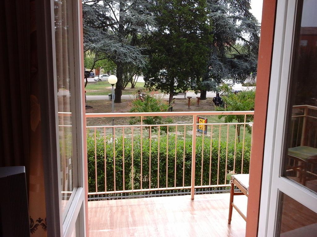 Appartamento Del Parco San Vicenzo di Galliera Екстериор снимка